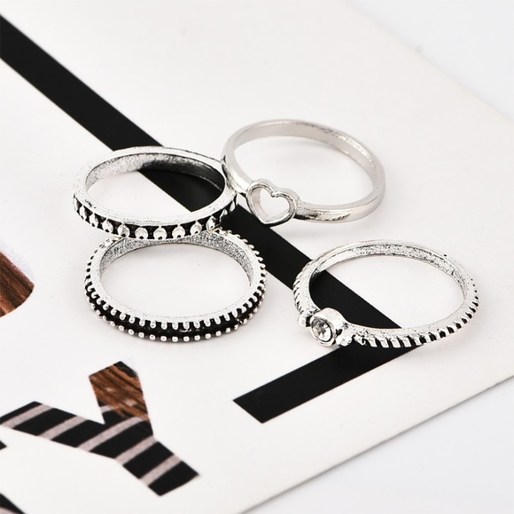 **HADASSAH* 4-Pc Silver Rhinestone Fashion Ring Set - Picture 3 of 8